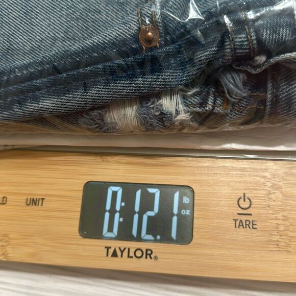 ABERCROMBIE & FITCH ZOE NATURAL RISE VINTAGE A LINE‎ DISTRESSED DENIM MINI SKIRT - Picture 8 of 12